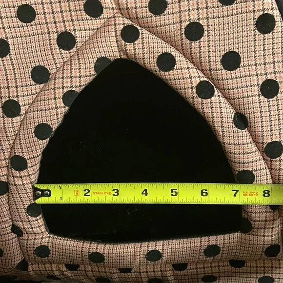 Pet Cave Bed - Picture 8 of 10